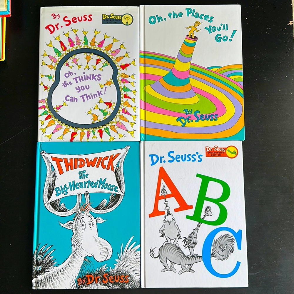 Bundle of 4 Large Print 8 x 11 Dr. Seuss Children Books #1